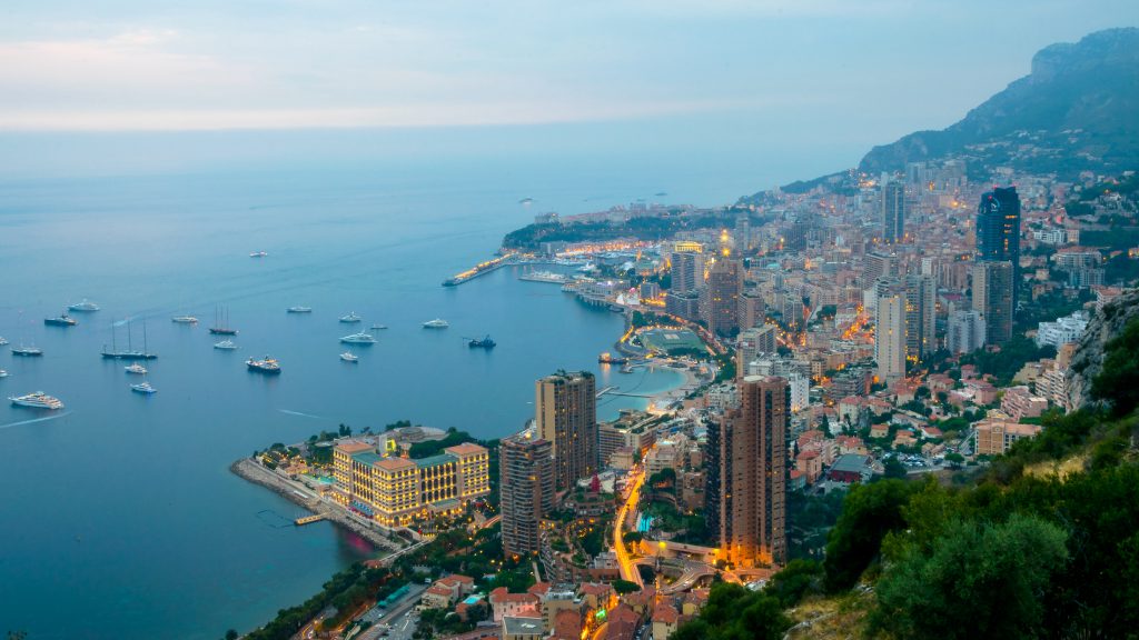 The Panama yacht flag, what owners and managers should review